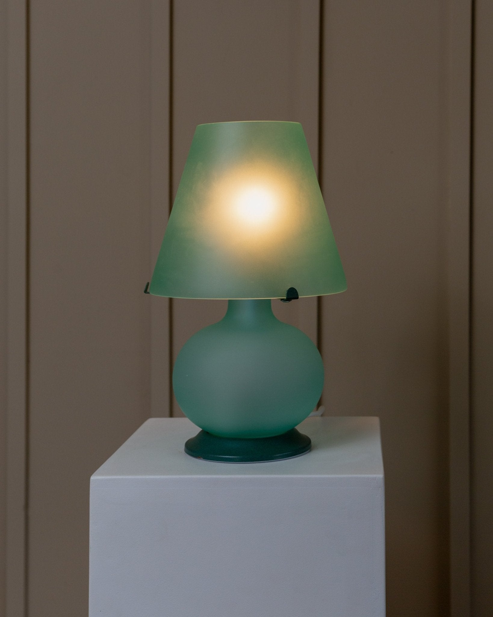 1 of 2 Mushroom table lamps in mint and green Murano glass - Italy Mid Century 1980s - Bottega Jacobs