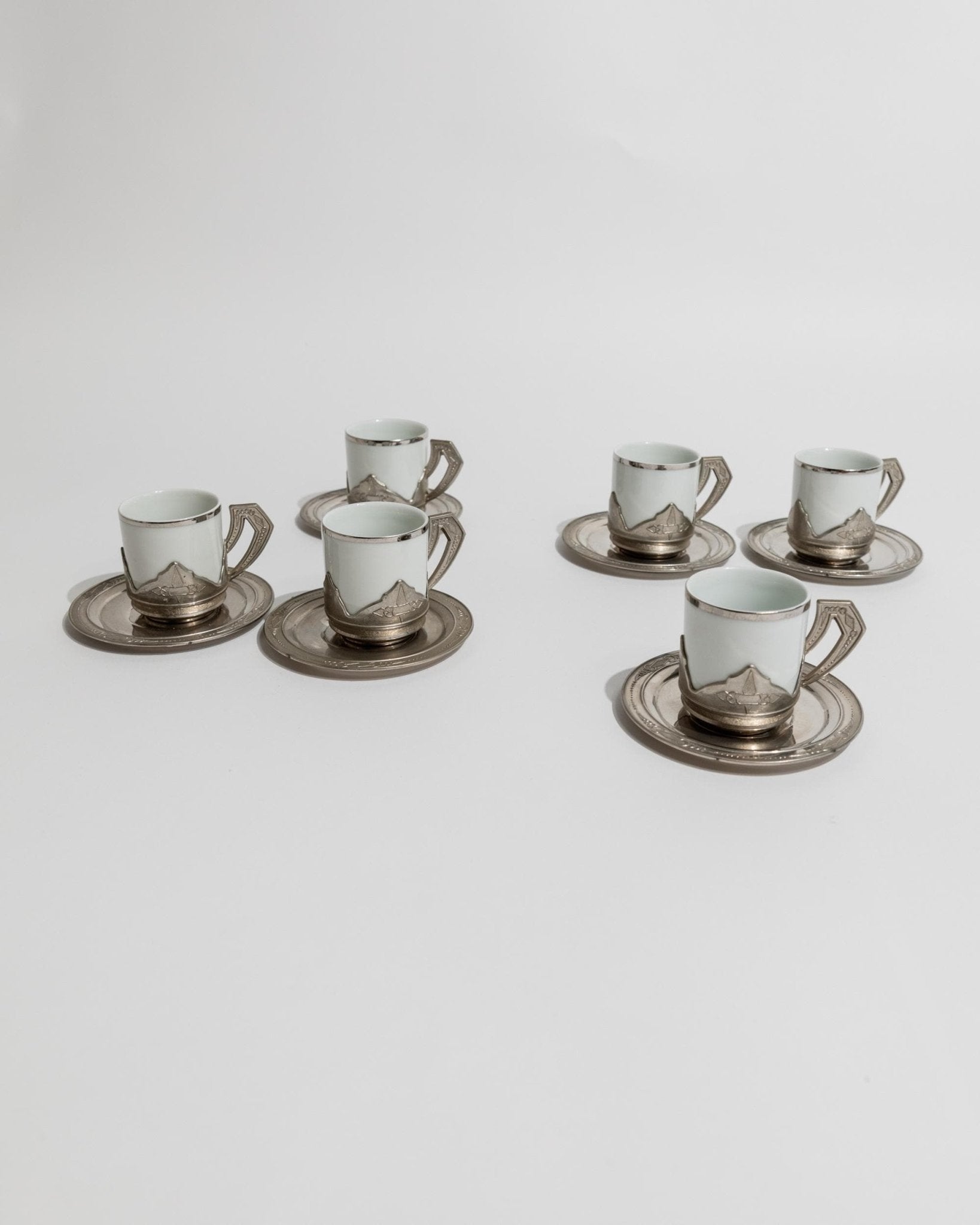 12 - Piece Vintage Coffee Set with Saucers - Porcelain with Metal Holders, Ornate Saucers - Monopoli Italy 60s, Elegant Table Decor, Gift Idea_Bottega Jacobs