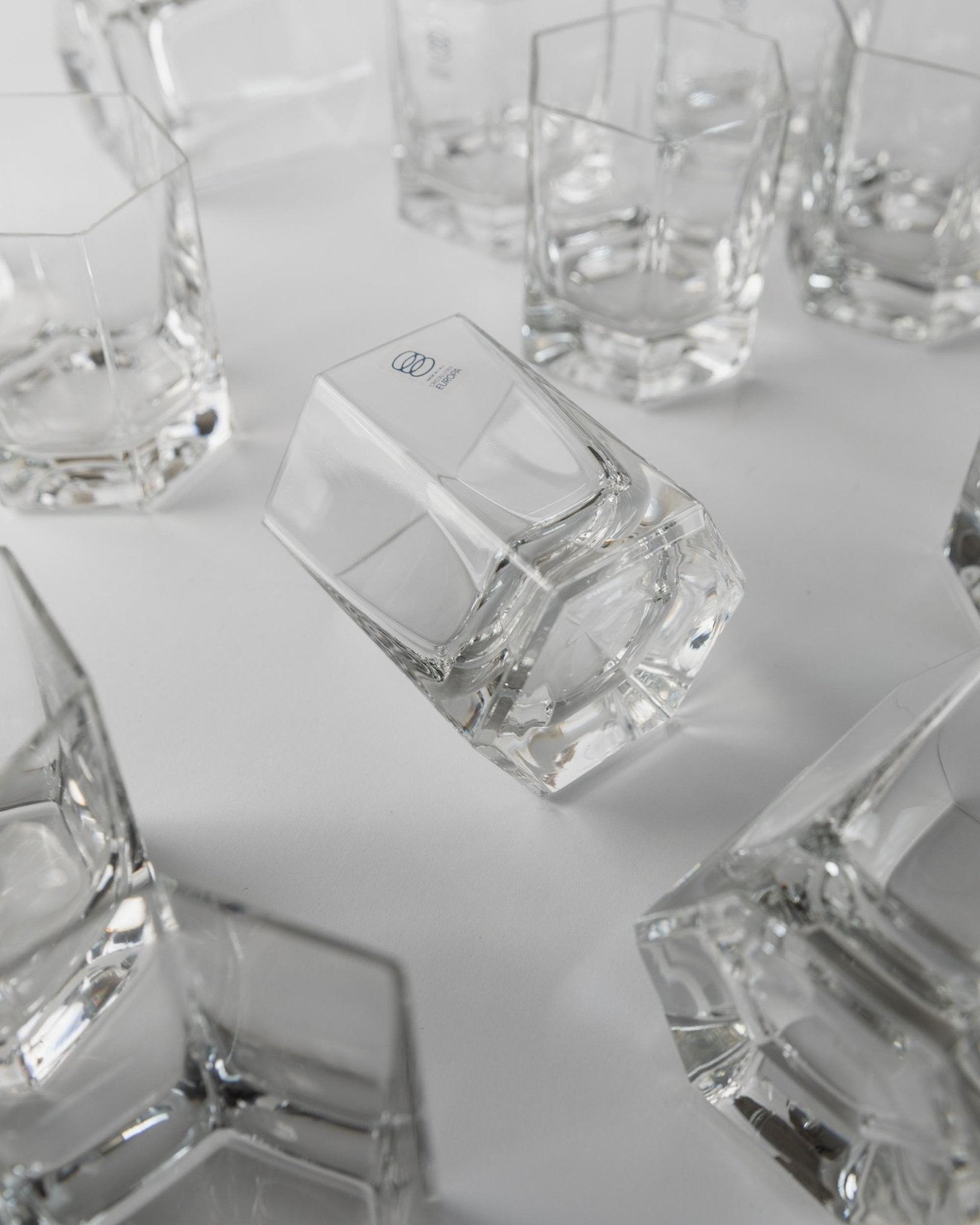 12 Vintage Hexagonal Drinking Glasses by Europa Cristalleria - for Wine, Longdrinks or Water - Design Italy 1980s - Tableware, Gift Idea_Bottega Jacobs