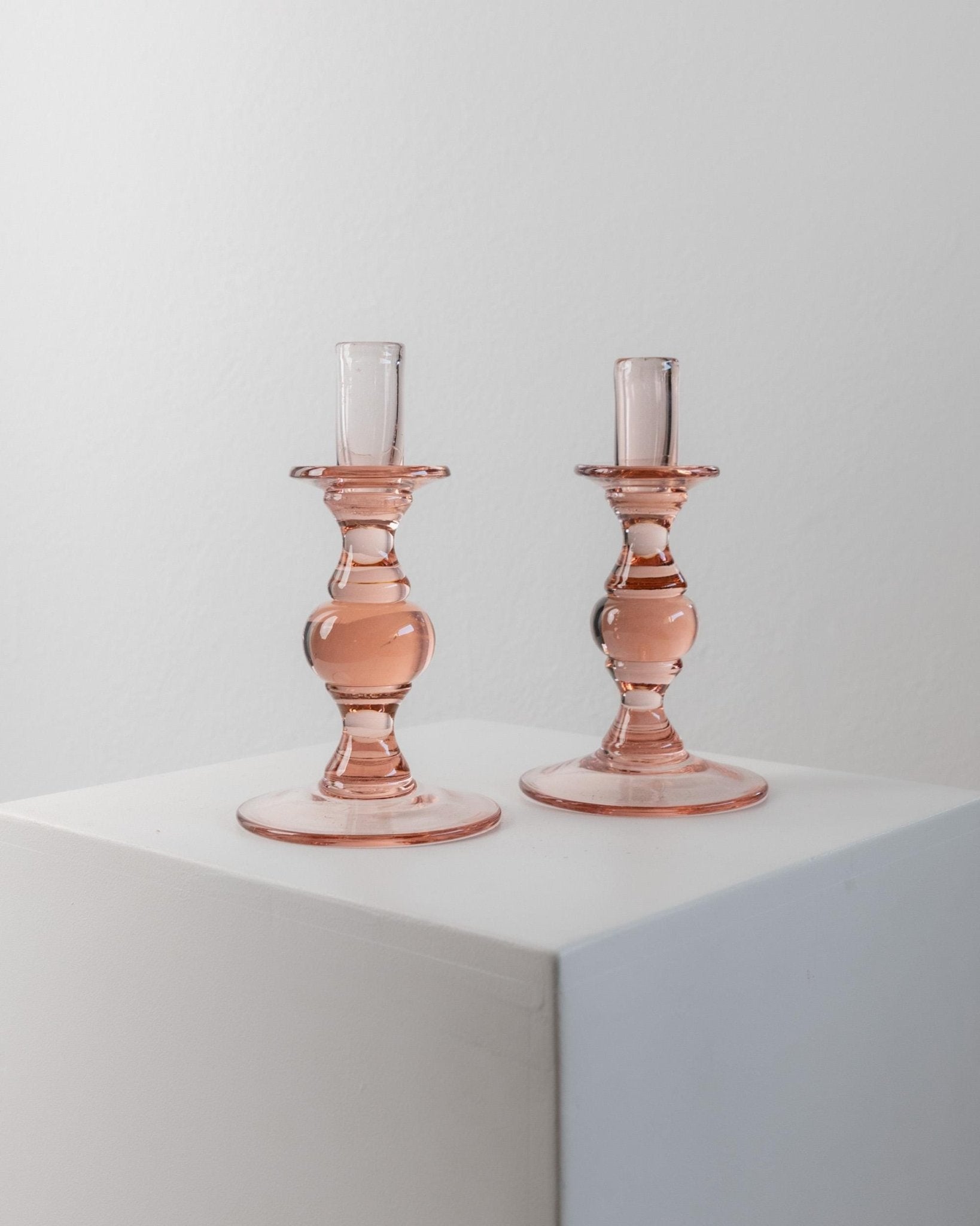 2 Vintage Glass Candle Holders peach - Simple Timeless Ball Design - Italy 1980s - Retro Candle Holders, Table Decoration, Gift Idea_Bottega Jacobs