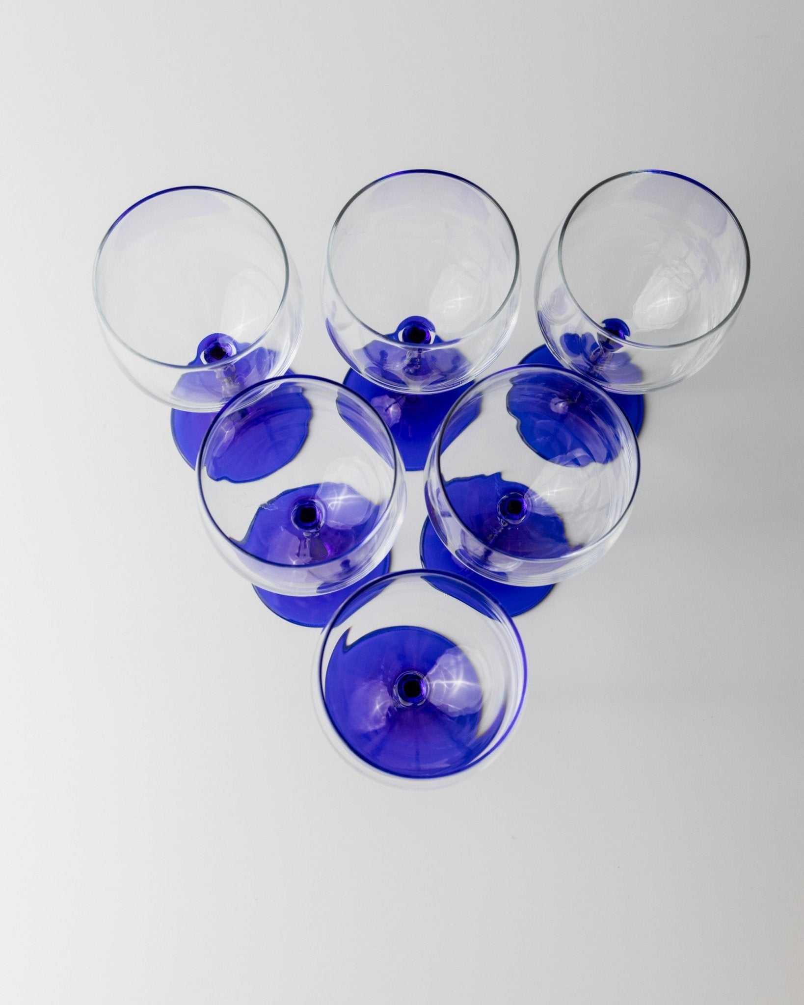 6 vintage Murano glass wine glasses - cobalt blue, twisted stem, elegant  design Italy 70s - gift idea, colorful glassware, drinking glass