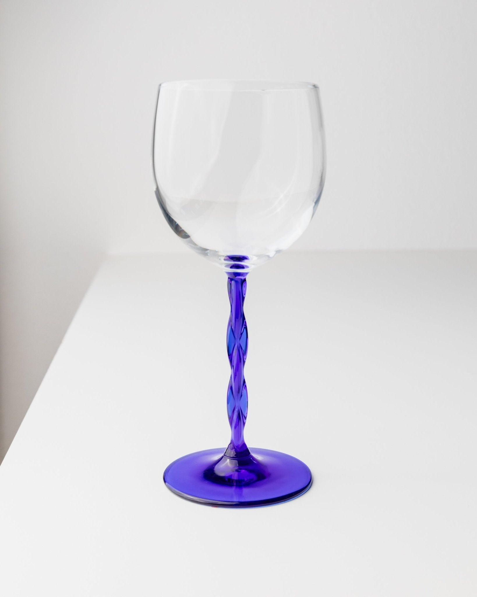 6 vintage Murano glass wine glasses - cobalt blue, twisted stem, elegant  design Italy 70s
