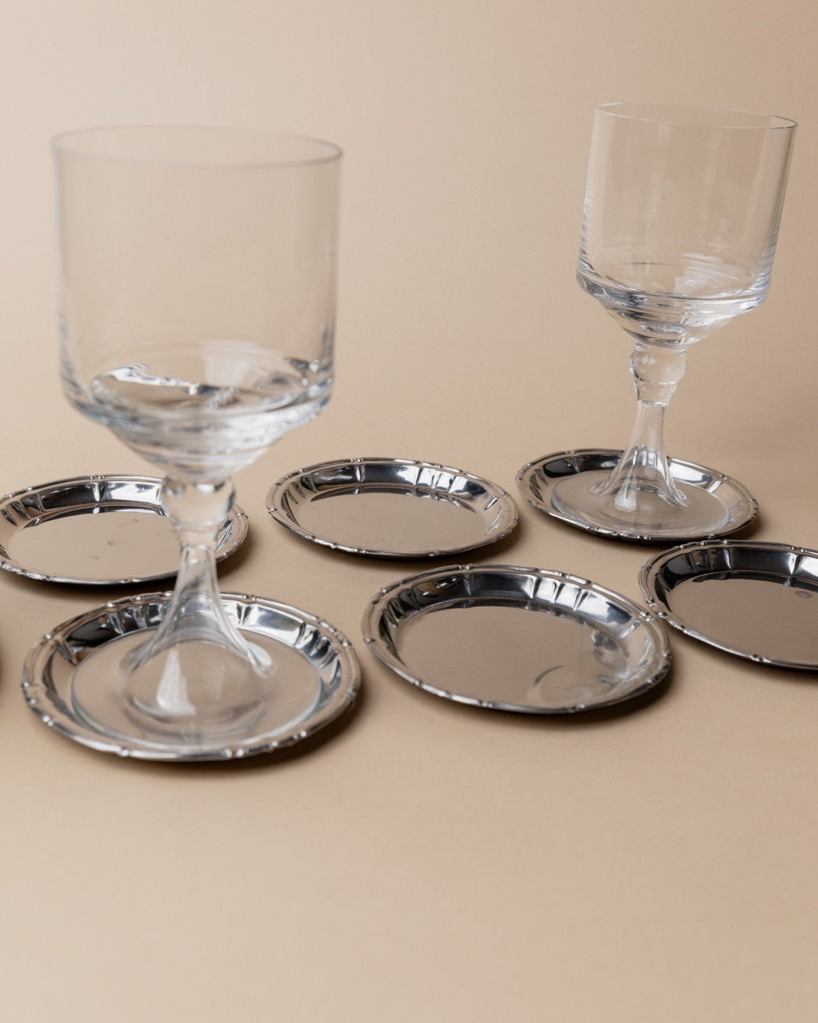 7 vintage stainless steel coasters - Italy 1980s - timeless design, decorated edge - Noble vintage table decoration, elegant gift idea - Bottega Jacobs