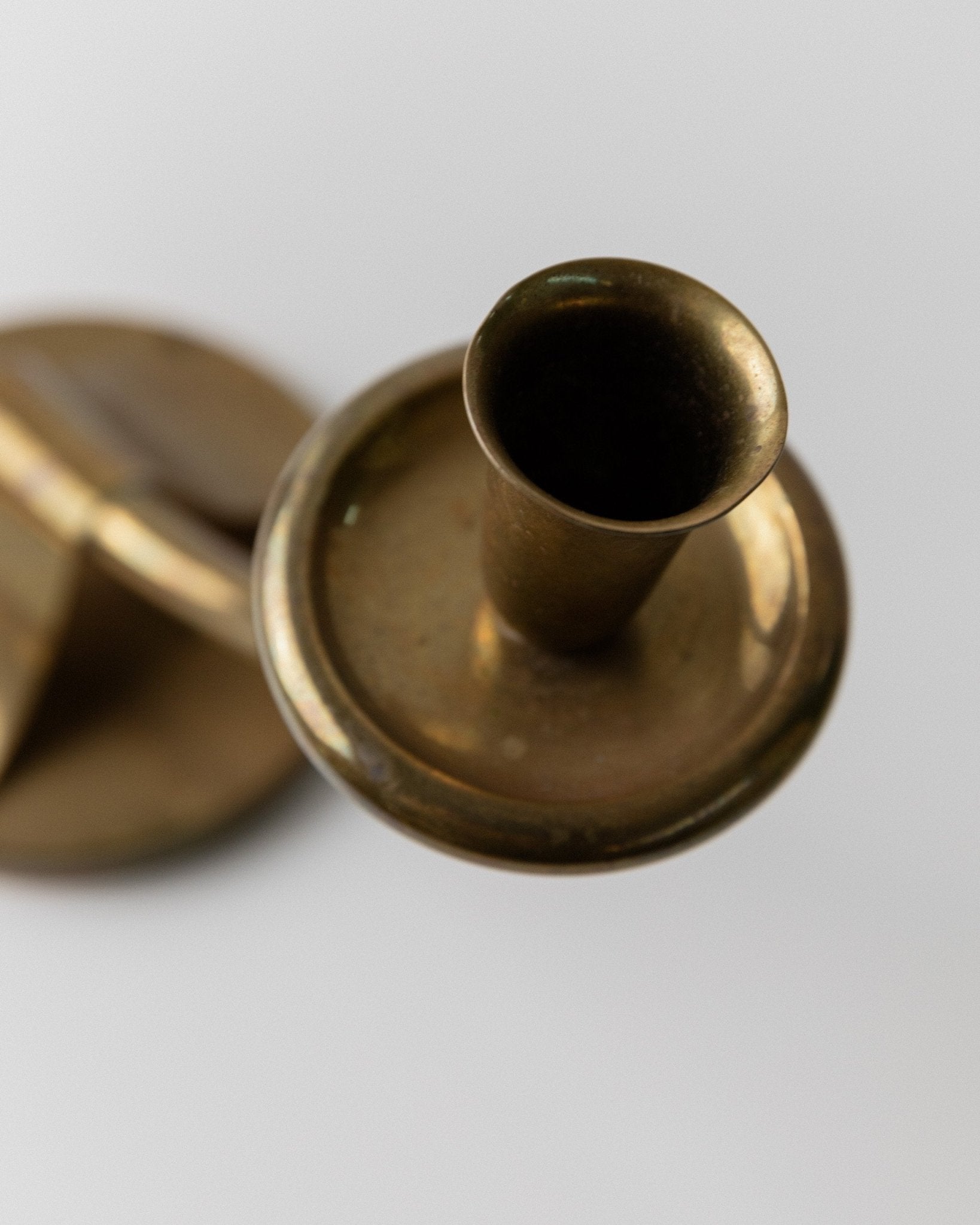 Art Deco design vintage brass candlestick - Classic design Italy 1960s - Decorative candlestick for 2 candles, gift idea - Bottega Jacobs