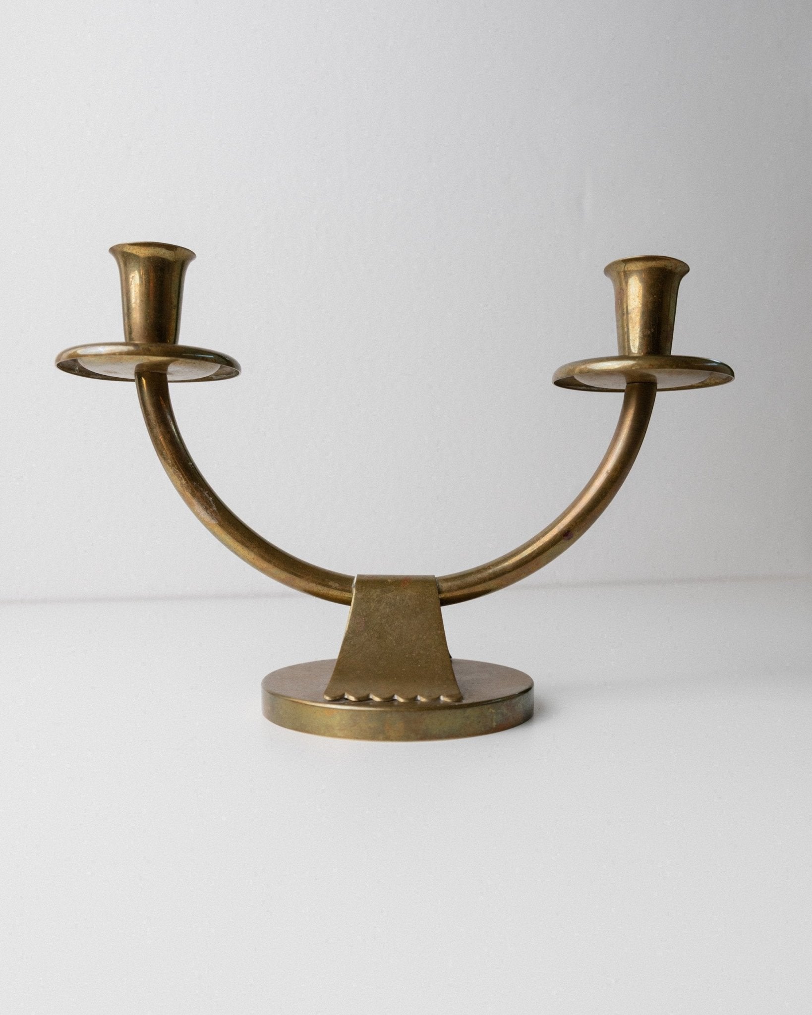 Art Deco design vintage brass candlestick - Classic design Italy 1960s - Decorative candlestick for 2 candles, gift idea - Bottega Jacobs