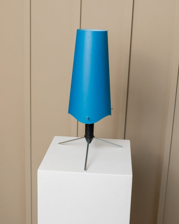 Blue vintage table lamp 80s Memphis style Italy, adjustable metal frame in black and chrome, lampshade with buttons - Bottega Jacobs
