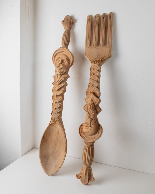 Giant vintage wooden cutlery - XXL wall decoration hand carved spoon and fork - country house decoration Italy 1960s - gift special - Bottega Jacobs