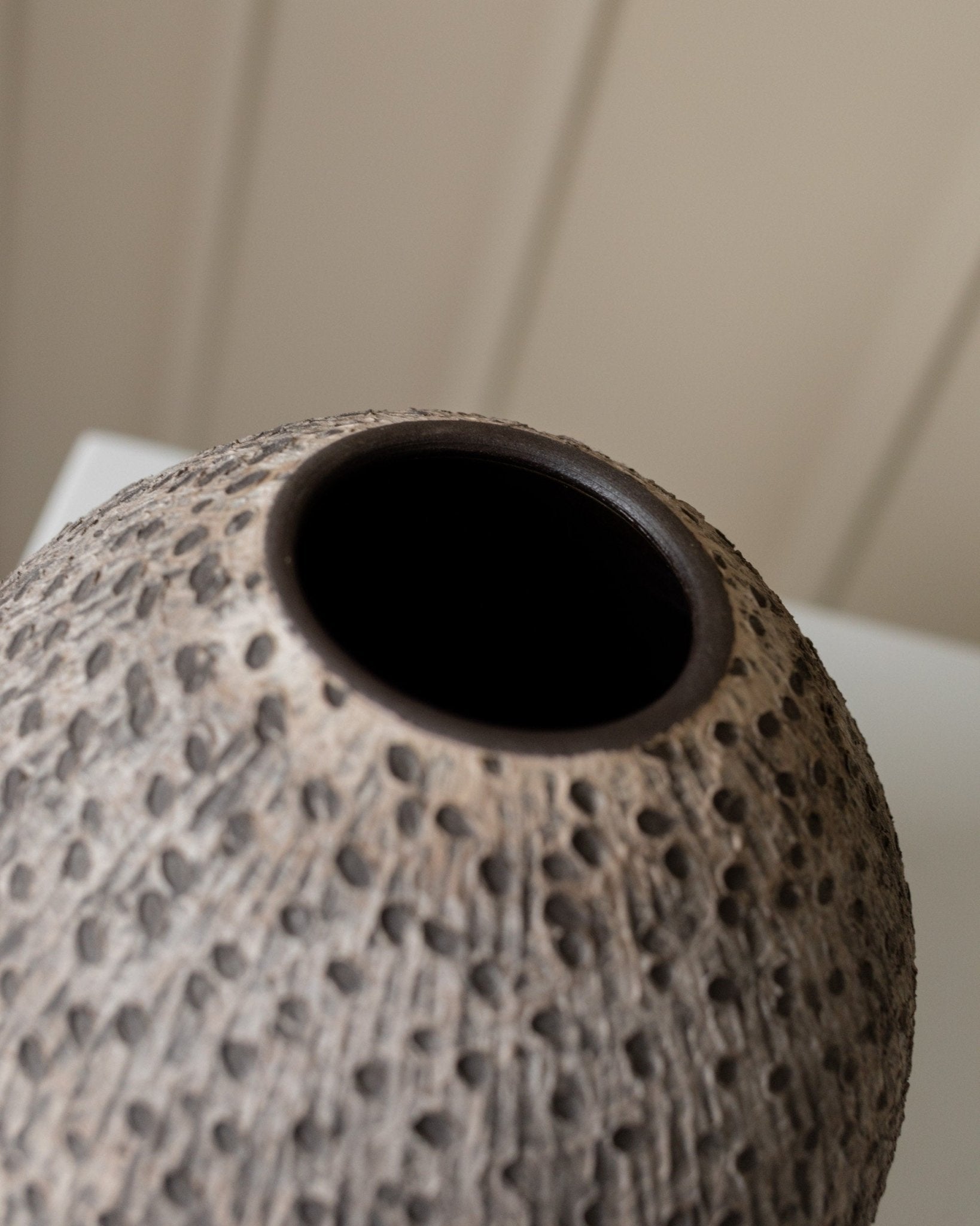 Heiner Hans Körting Studio ceramic vase - organic shape - relief structure - Mid Century Design 70s - Bottega Jacobs