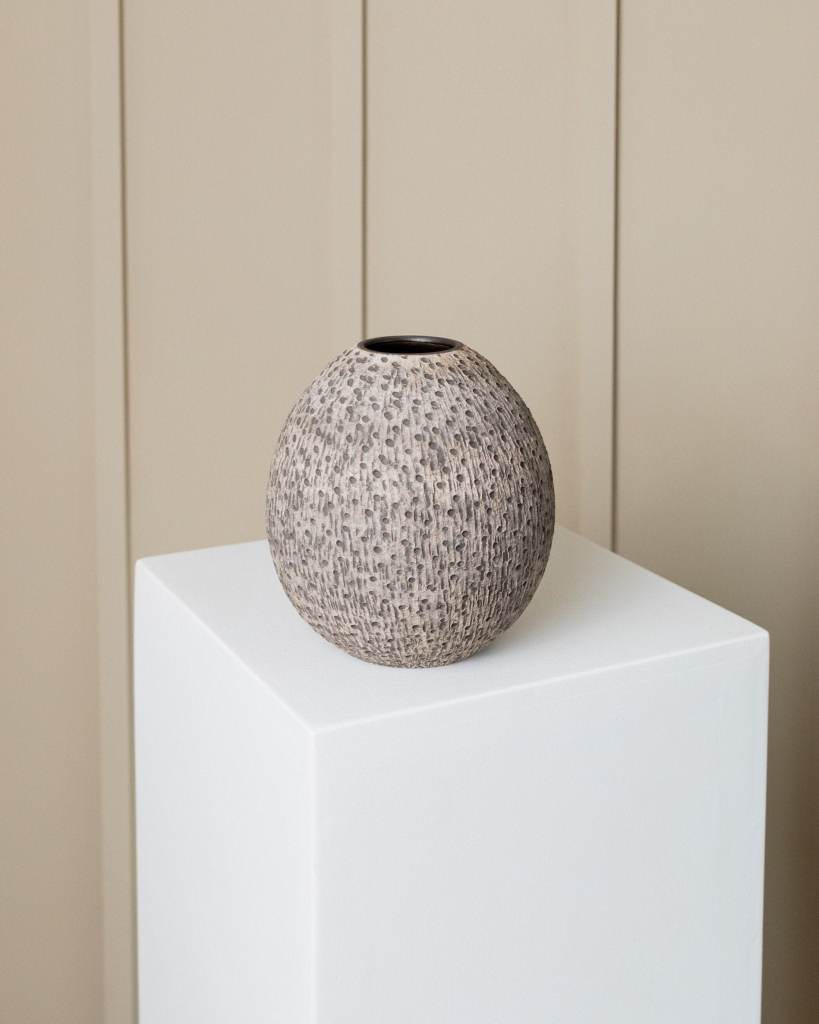 Heiner Hans Körting Studio ceramic vase - organic shape - relief structure - Mid Century Design 70s - Bottega Jacobs