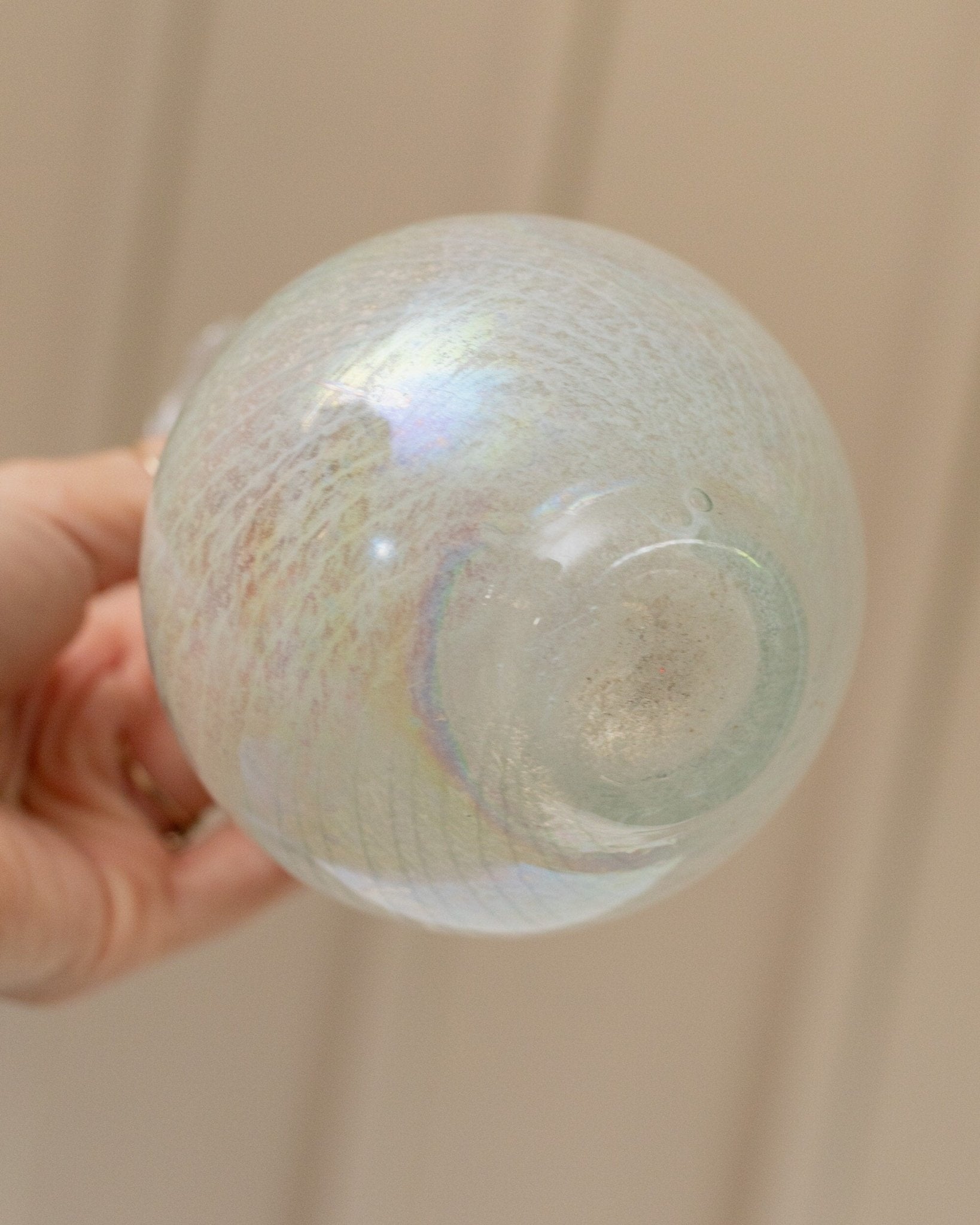 Iridescent Murano glass vase 1940s - Vintage Fenton ruffled vase with swirl - Italian glass art - Bottega Jacobs