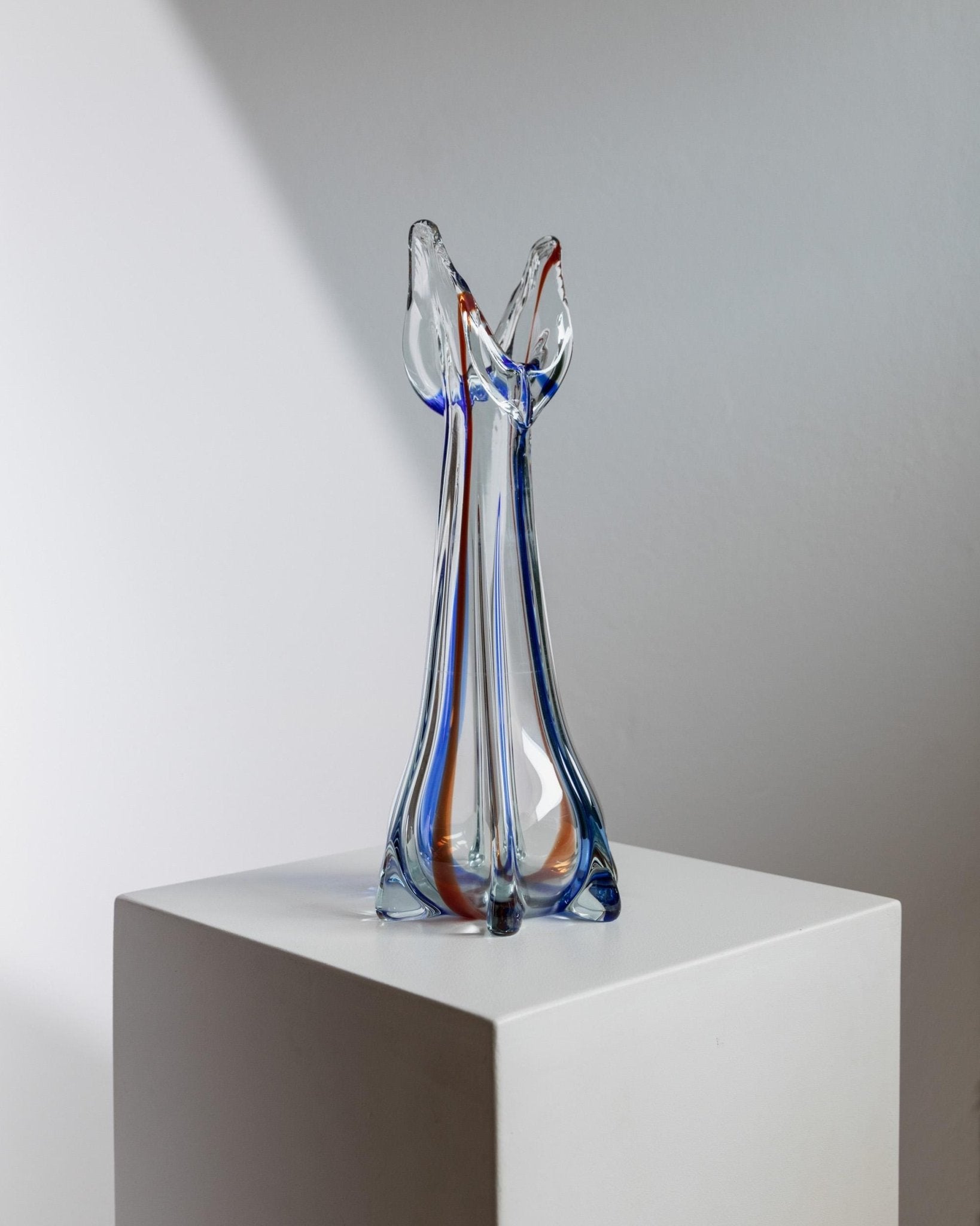 Large Vintage Murano Glass Vase - Clear Glass with Blue and Red Details - timeless Design Italy 1970s - Gift Idea, Table Decoration boble_Bottega Jacobs
