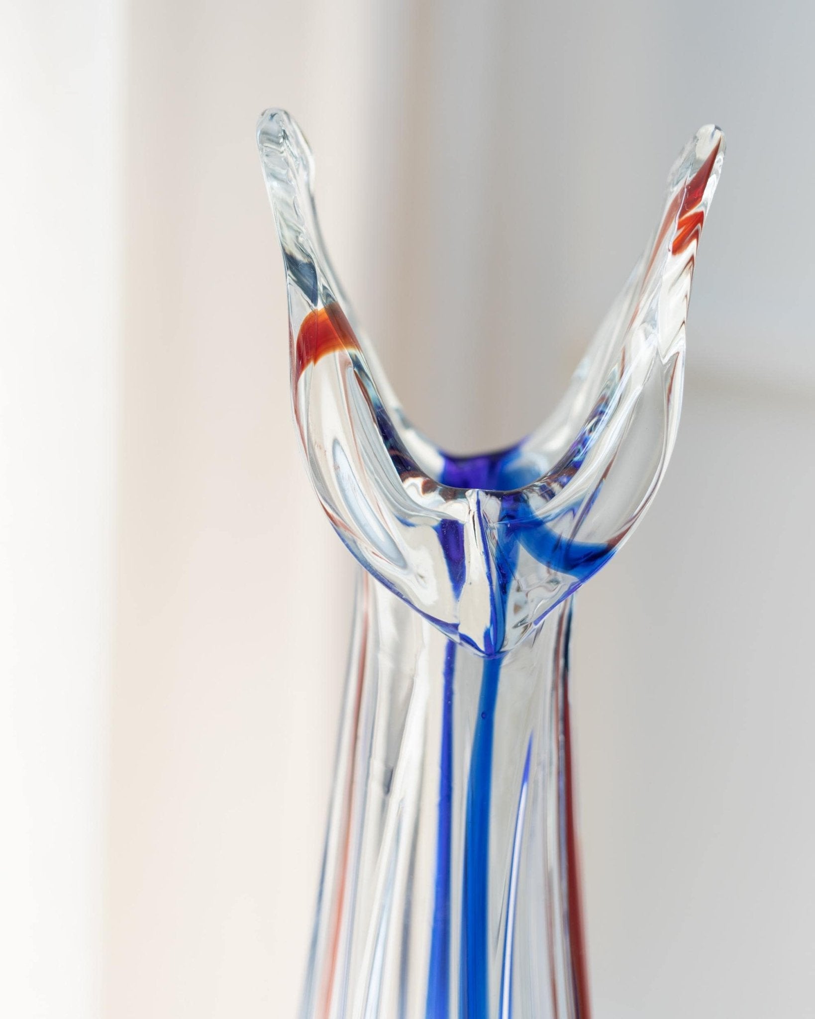 Large Vintage Murano Glass Vase - Clear Glass with Blue and Red Details - timeless Design Italy 1970s - Gift Idea, Table Decoration boble_Bottega Jacobs