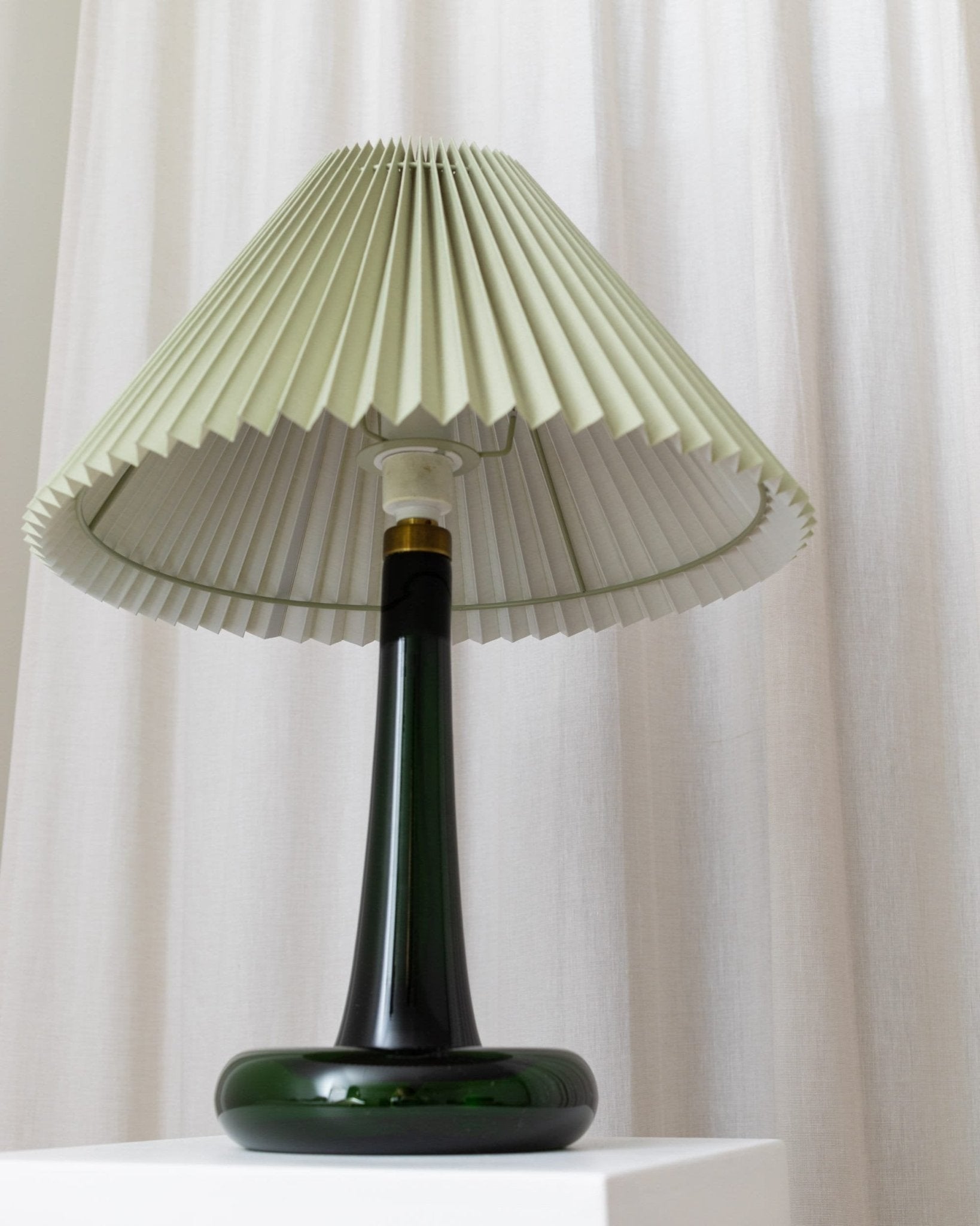 Michael Bang - Holmegaard Table Lamp "Fleur" - Mid Century Denmark - 1970s - Bottega Jacobs