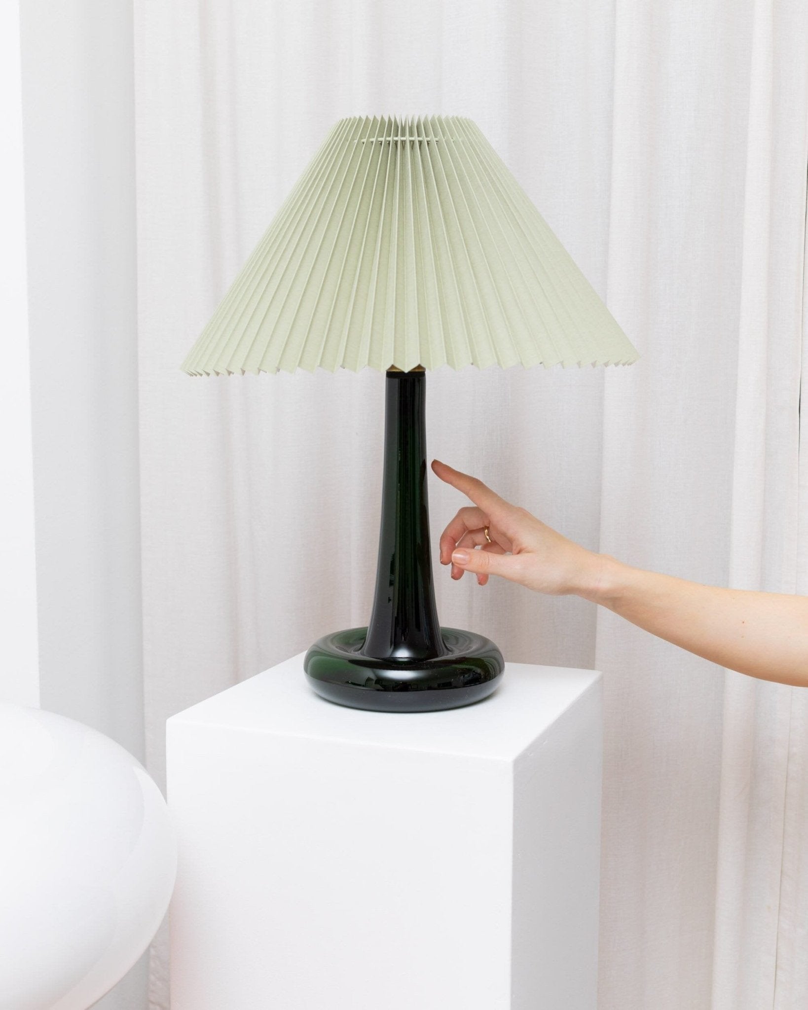 Michael Bang - Holmegaard Table Lamp "Fleur" - Mid Century Denmark - 1970s - Bottega Jacobs