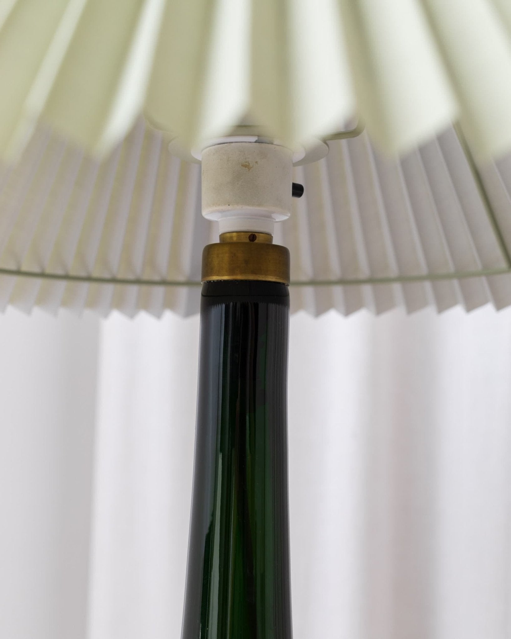 Michael Bang - Holmegaard Table Lamp "Fleur" - Mid Century Denmark - 1970s - Bottega Jacobs