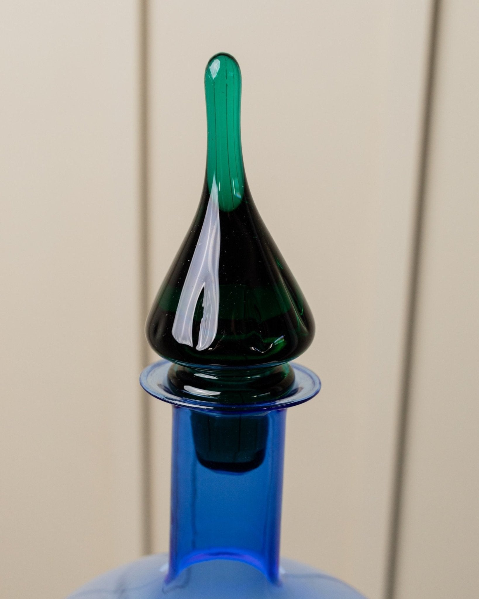 Murano glass vase, decanter, carafe - green blue with glass stopper - Mid Century Design Italy 1970s - Bottega Jacobs