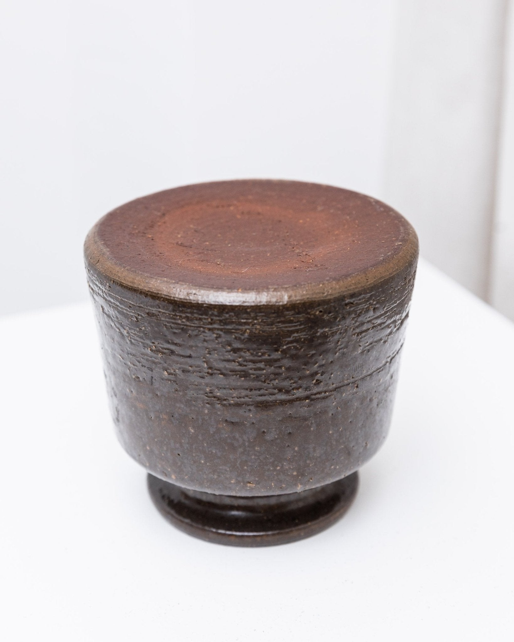 Rudi Stahl Studio ceramic vase - organic shape in dark brown - fireclay stoneware - Mid Century 1960s - Bottega Jacobs
