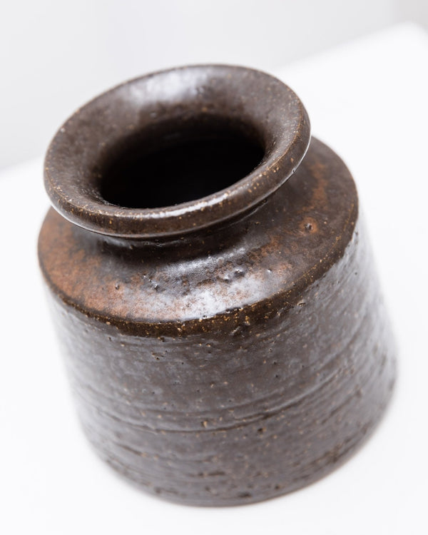 Rudi Stahl Studio ceramic vase - organic shape in dark brown - fireclay stoneware - Mid Century 1960s - Bottega Jacobs