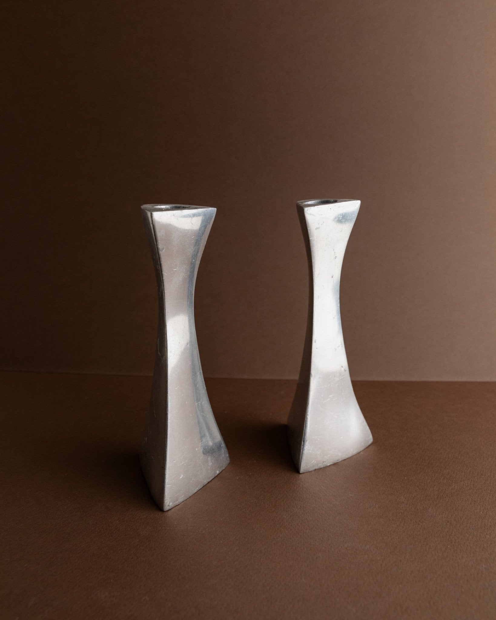 Set of 2 candleholders - aluminum - Postmodern Memphis Style - 1980s_Bottega Jacobs