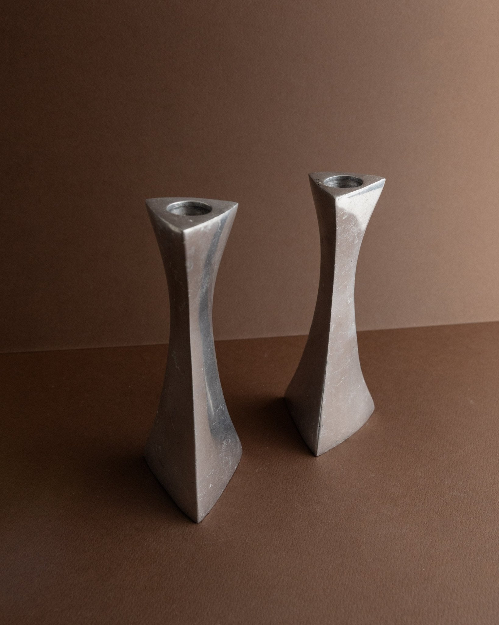 Set of 2 candleholders - aluminum - Postmodern Memphis Style - 1980s_Bottega Jacobs