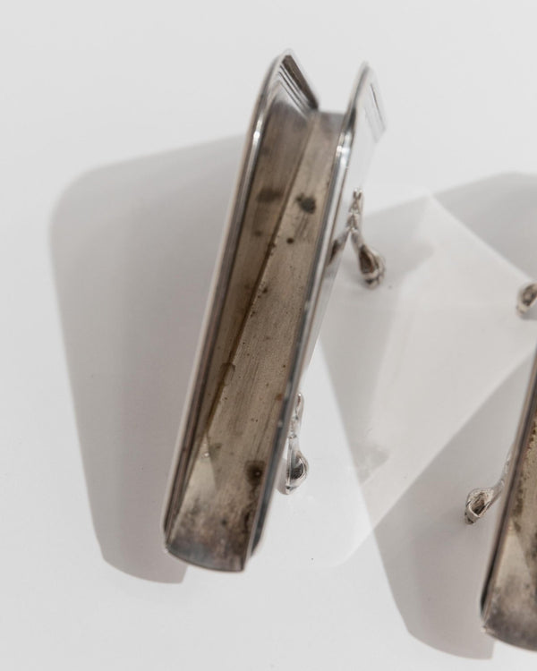 Set of 2 Triangular Napkin Holders, Silverplated - Timeless Design with Small Paw Details Italy 1970s - Noble Table Decor, Elegant Gift Idea_Bottega Jacobs