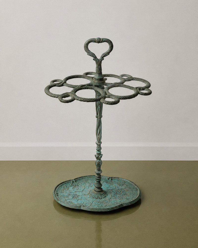 Vintage 1930s Brass Umbrella Stand, Sculptural Snake Form Design, Finely Crafted Antique Metalwork, Decorative Entryway Decor, Gift Idea_Bottega Jacobs