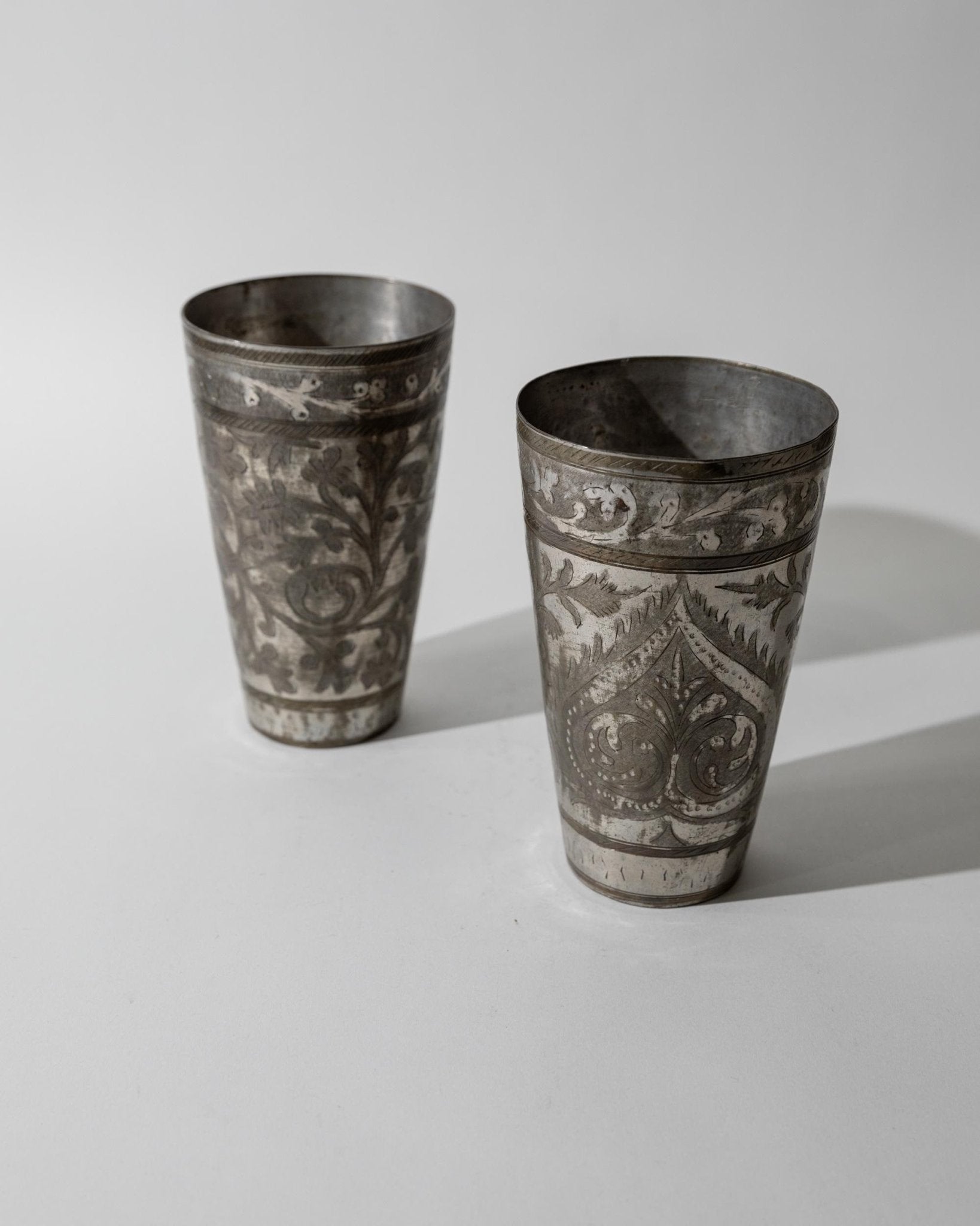 Vintage 1930s Silver Plated Brass Drinking Cups Set of 2, Hand Hammered Eastern Craftsmanship, Ornate Metalwork for Drinks, Gift Idea_Bottega Jacobs