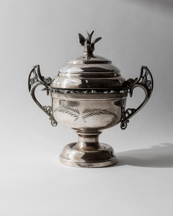 Vintage 1930s Silver Plated Footed Bowl with Lid by Warren Rogers New York, Bird and Ornate Details, Elegant Decor, Timeless Gift Idea_Bottega Jacobs
