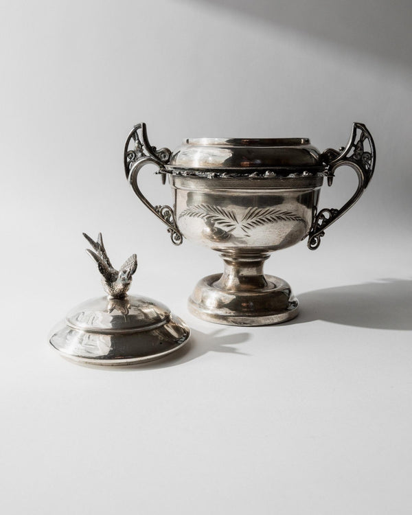 Vintage 1930s Silver Plated Footed Bowl with Lid by Warren Rogers New York, Bird and Ornate Details, Elegant Decor, Timeless Gift Idea_Bottega Jacobs