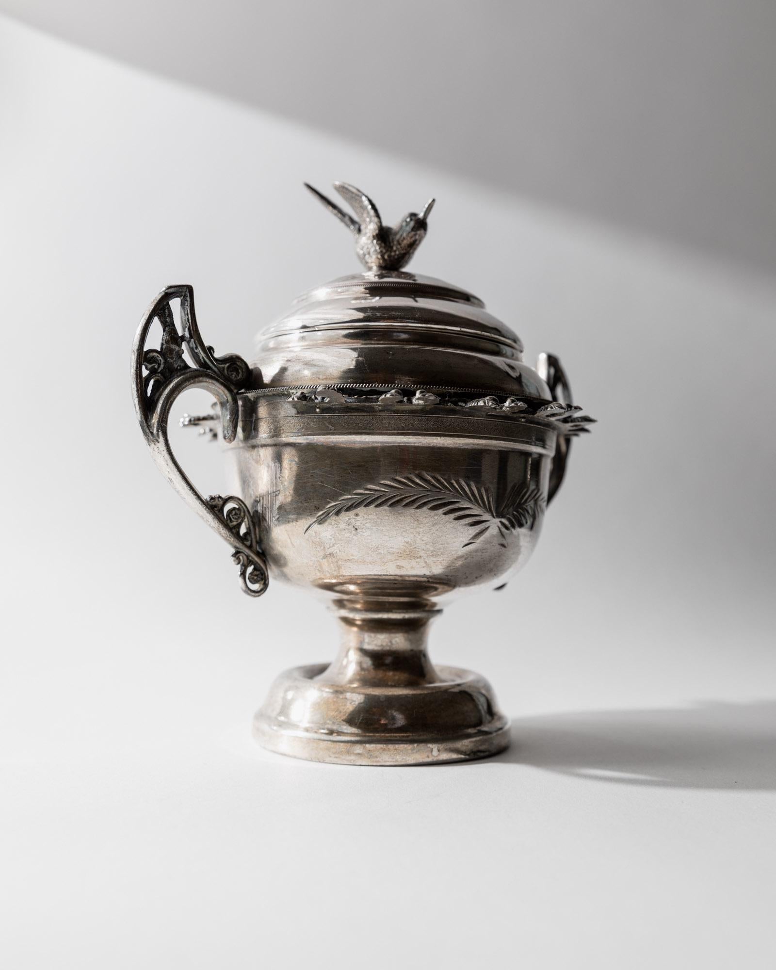 Vintage 1930s Silver Plated Footed Bowl with Lid by Warren Rogers New York, Bird and Ornate Details, Elegant Decor, Timeless Gift Idea_Bottega Jacobs