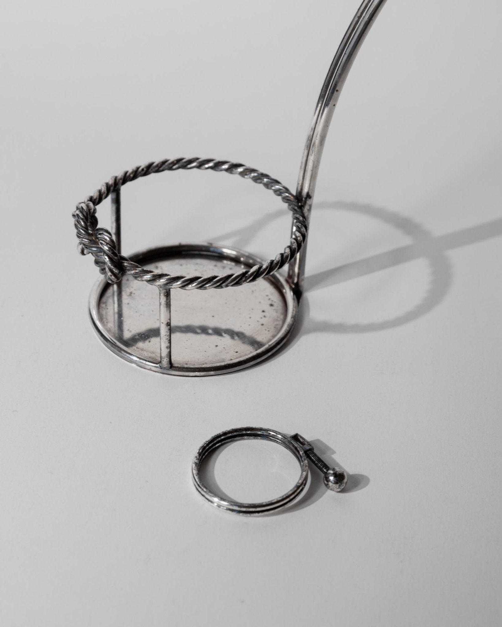 Vintage 1930s Silver Plated Wine Bottle Holder, Adjustable Ring, Woven Detail, Elegant Bar Accessory, by Serra Roma Italy, Gift Idea_Bottega Jacobs