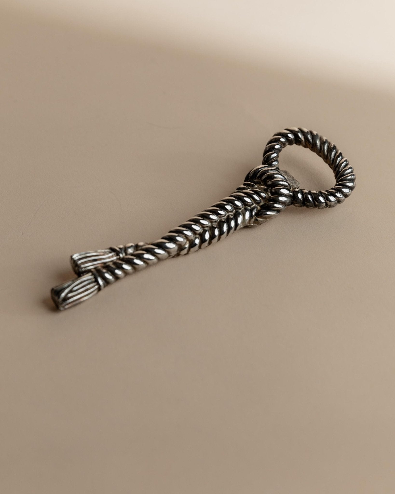 Vintage 1940s Bottle Opener, Rope Shape, Silver Plated, Gift Idea Christmas, Table Decoration_Bottega Jacobs
