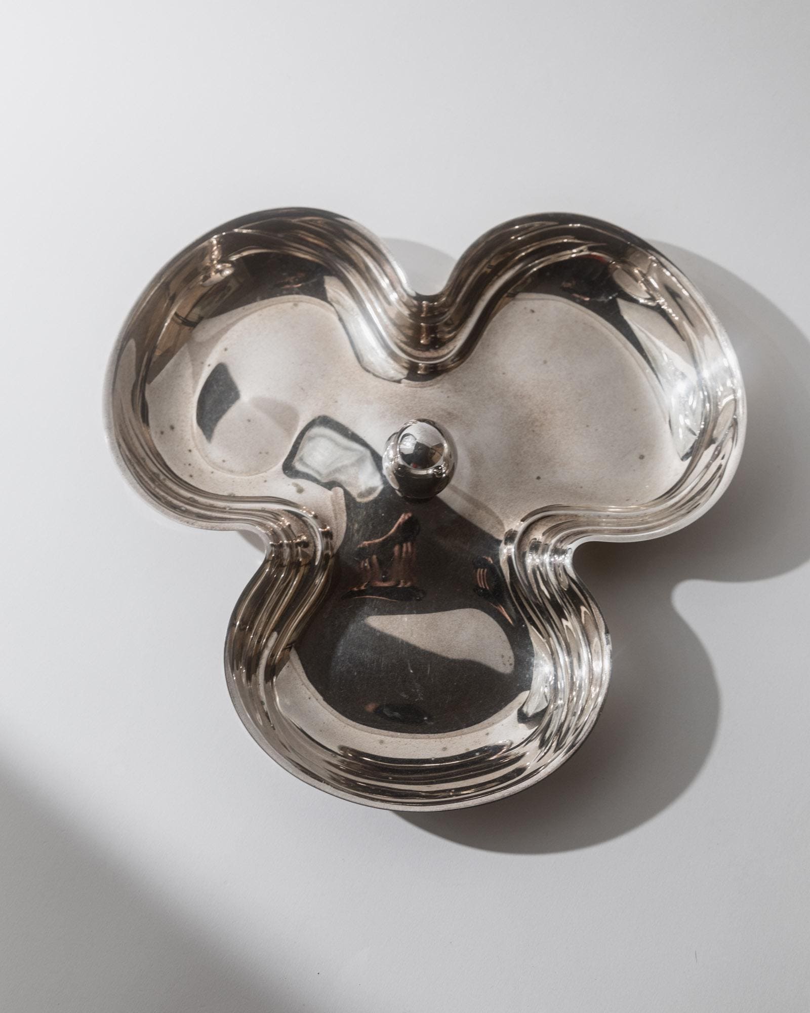 Vintage 1940s Silver Plated Centerpiece Bowl, Organic Form with Three Side Bowls and Egg Shaped Handle, Table Decor, Timeless Gift Idea_Bottega Jacobs