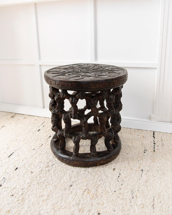 Vintage 1950s Bamileke stool - hand - carved table from Cameroon - African art - Handmade, Boho Furniture, gift idea_Bottega Jacobs