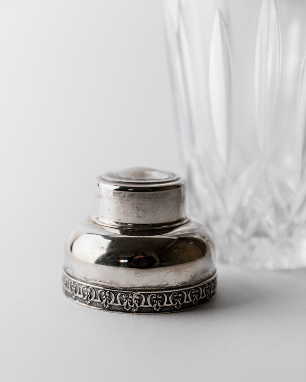 Vintage 1950s Crystal Glass Cocktail Shaker, by RCR Italy, Silver Plated Top, Hand Cut Glass Design, Elegant Barware Accessory, Gift Idea_Bottega Jacobs