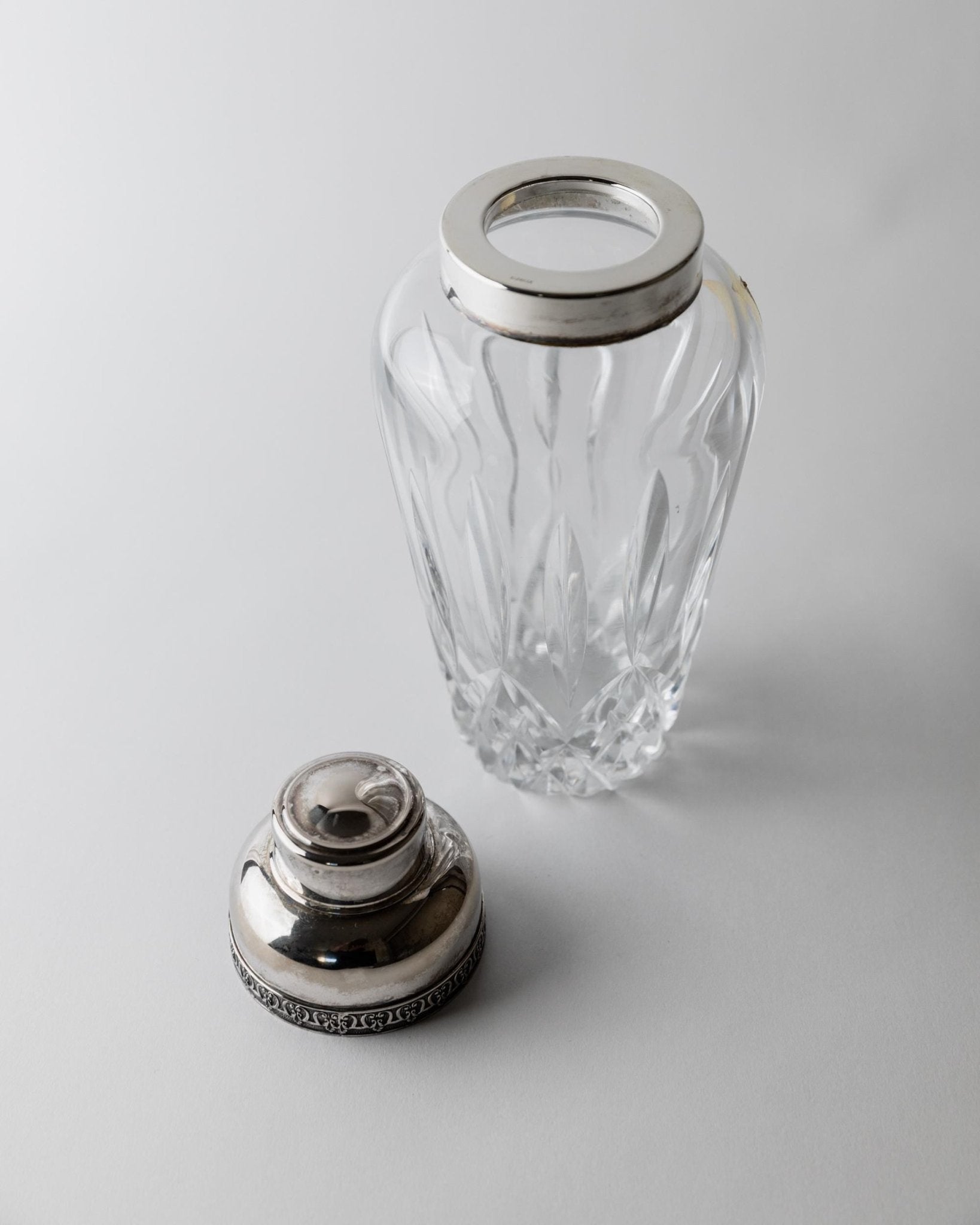 Vintage 1950s Crystal Glass Cocktail Shaker, by RCR Italy, Silver Plated Top, Hand Cut Glass Design, Elegant Barware Accessory, Gift Idea_Bottega Jacobs