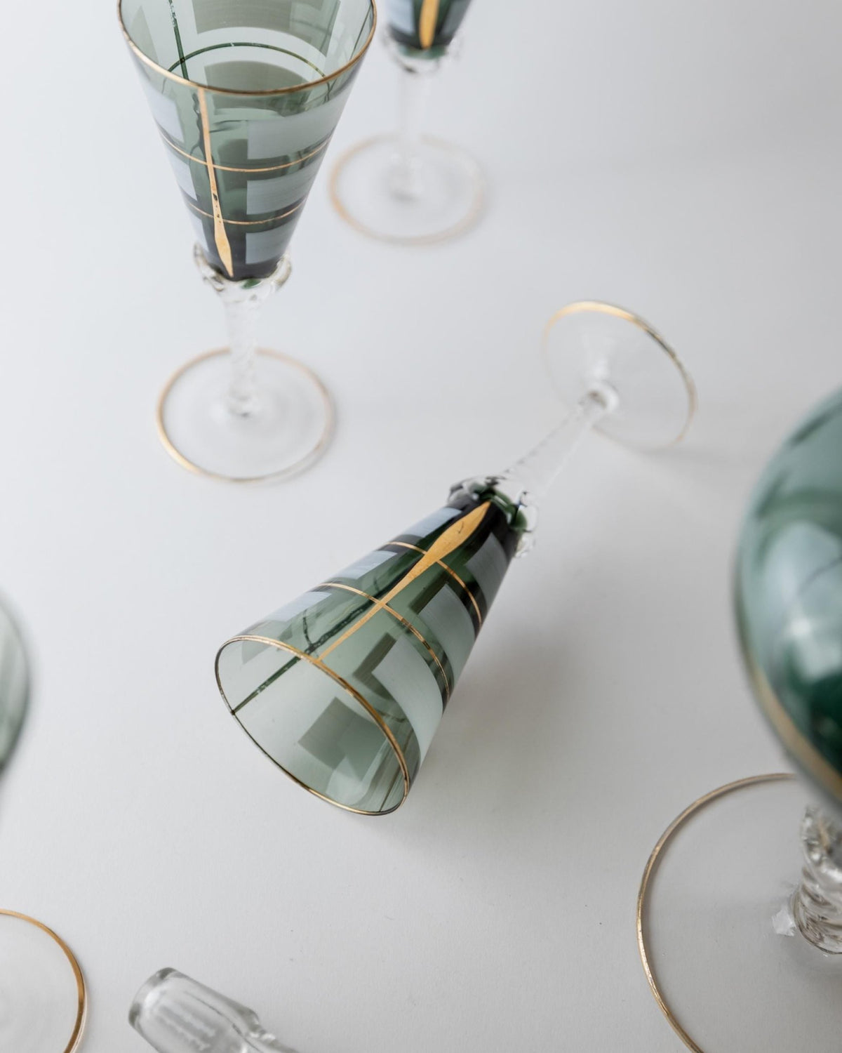 Vintage 1950s Murano Glass Liqueur Set, blue Decanter and 4 Glasses with Hand Painted Gold Details, Elegant Italian Barware, Gift Idea_Bottega Jacobs