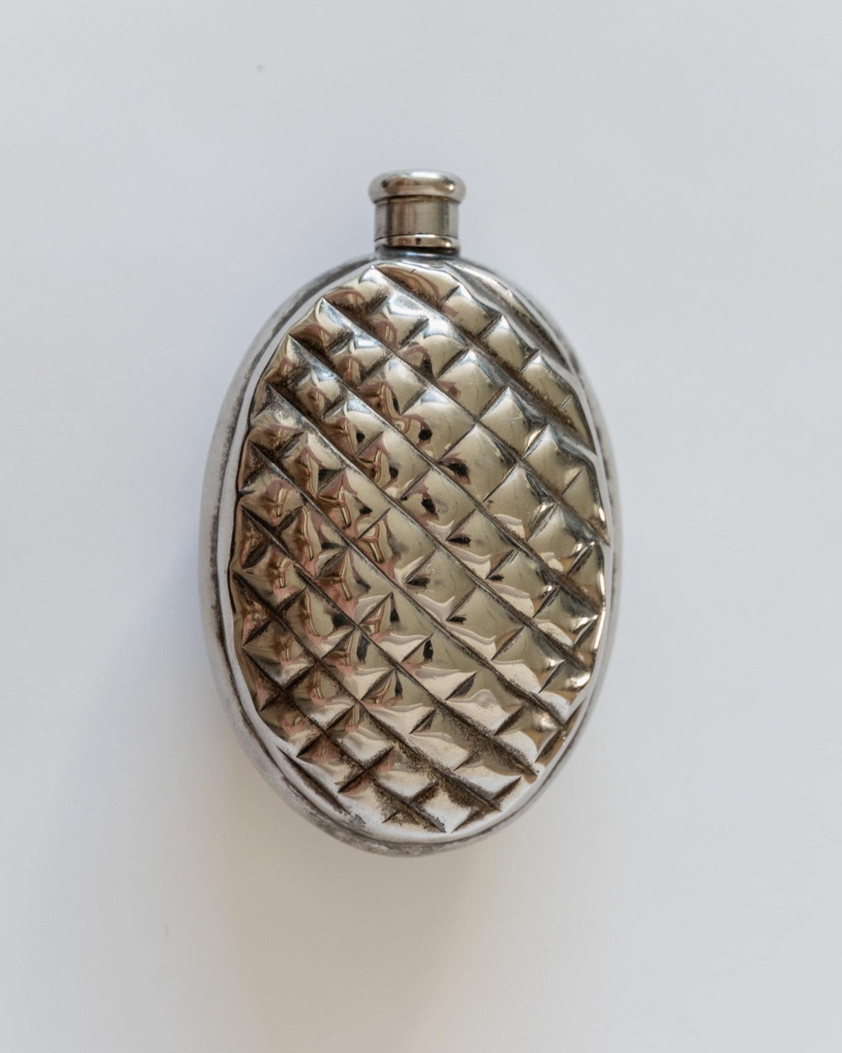 Vintage 1950s Silver Plated Flask, Pinecone Shape Metal Design, Unique Bar Accessory for Men, Retro Style Collectible, Elegant Gift Idea_Bottega Jacobs