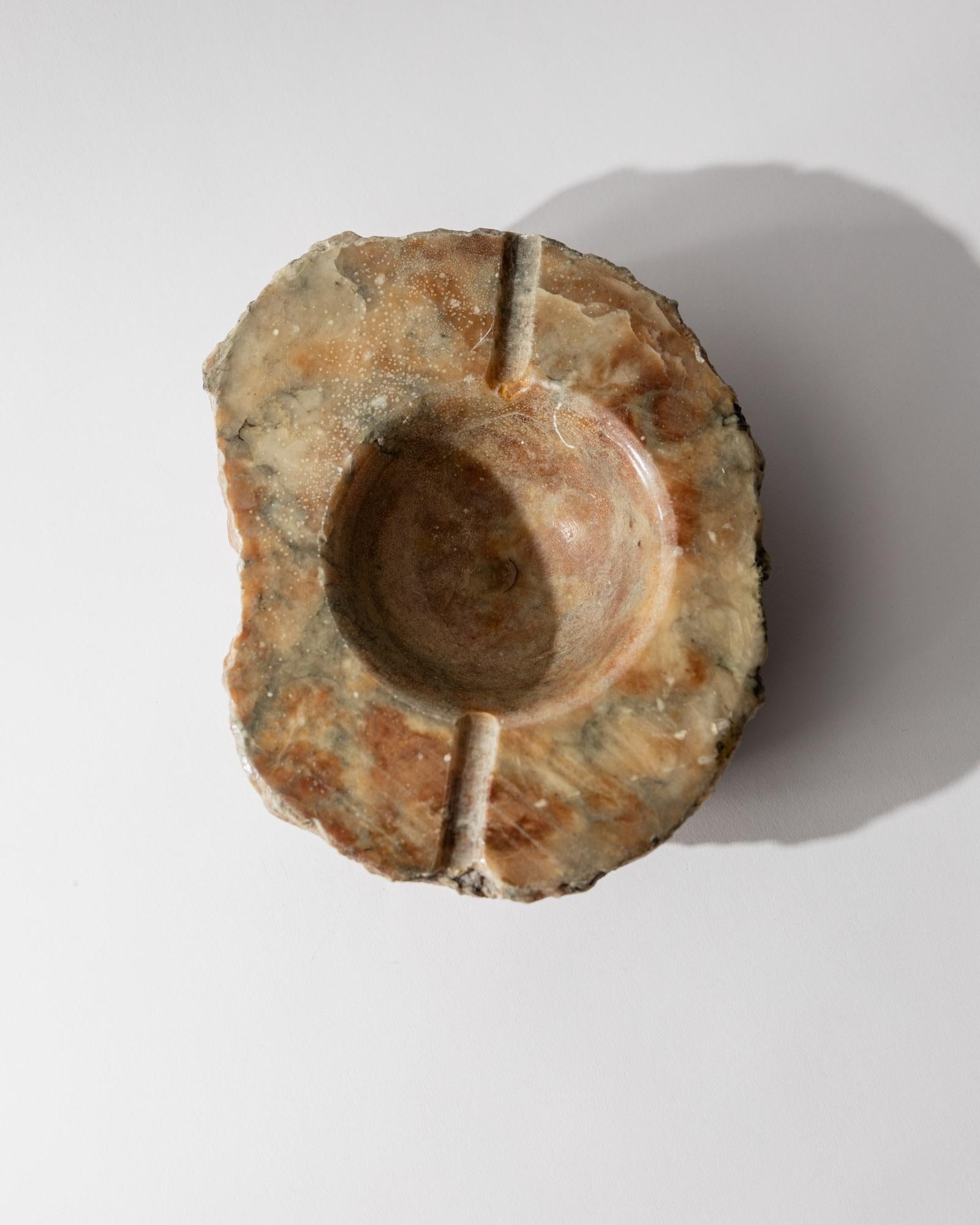 Vintage 1960s Alabaster Ashtray, Hand Carved Italian Stone with Raw Textured Design, Sculptural Table Decor, Timeless Elegant Gift Idea_Bottega Jacobs