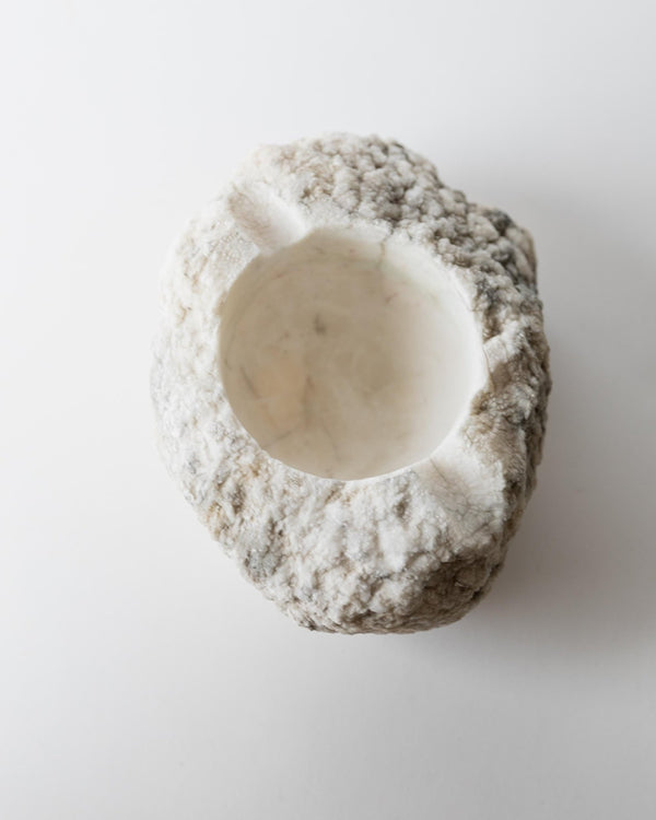 Vintage 1960s Alabaster Ashtray, Hand Carved Natural Stone with Crystalline Form, Sculptural Design, Table Accent, Timeless Gift Idea_Bottega Jacobs