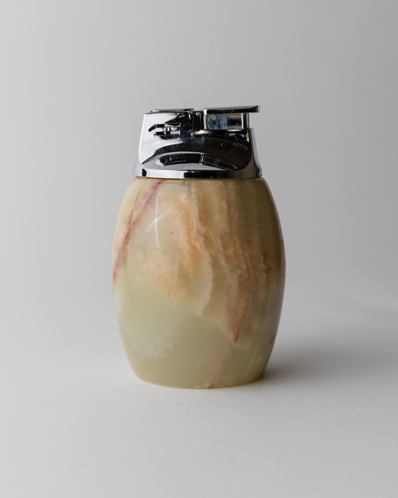Vintage 1960s Alabaster Table Lighter, by Piezo Italy, Green Beige Stone Design, Elegant Mid Century Bar Accessory, Desk Object, Gift Idea_Bottega Jacobs