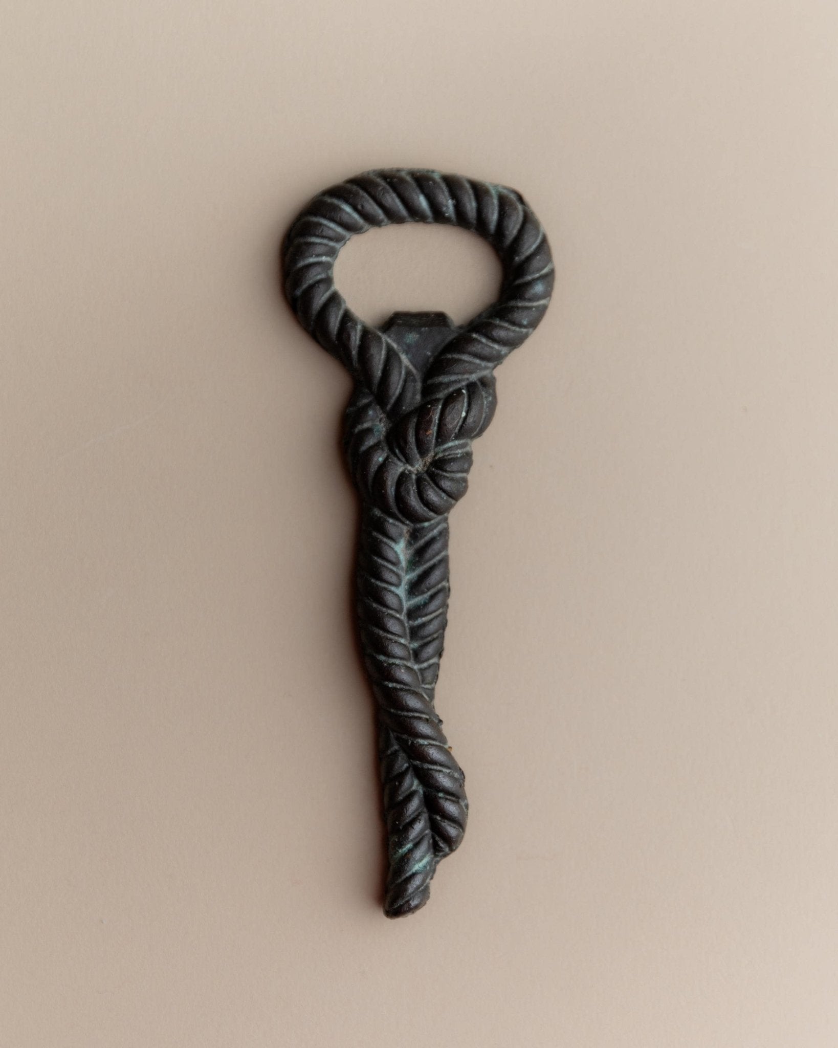 Vintage 1960s Bottle Opener Brass, Rope and Knot Shape, Timeless Design Italy, Christmas Gift Idea Elegant, Bar Decoration_Bottega Jacobs