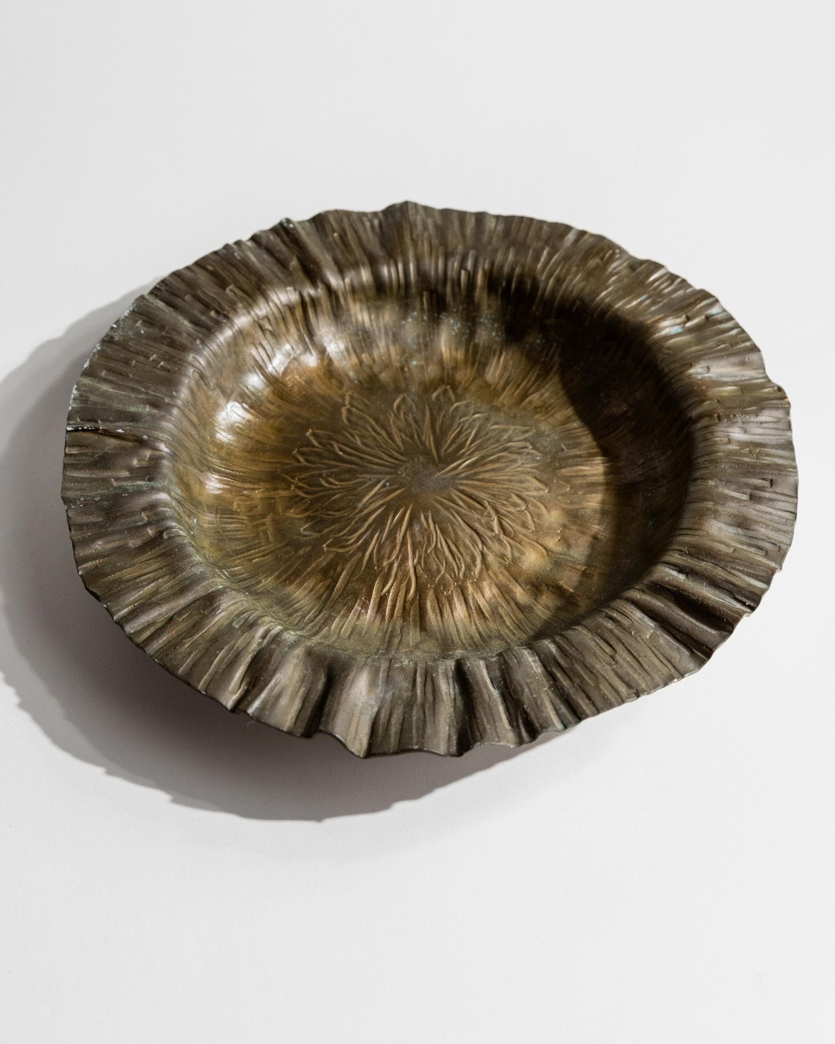 Vintage 1960s Brass Bowl, Organic Design by Marioni Italy, Flower Relief Shape, Retro Table Decor, Elegant Gift Idea_Bottega Jacobs