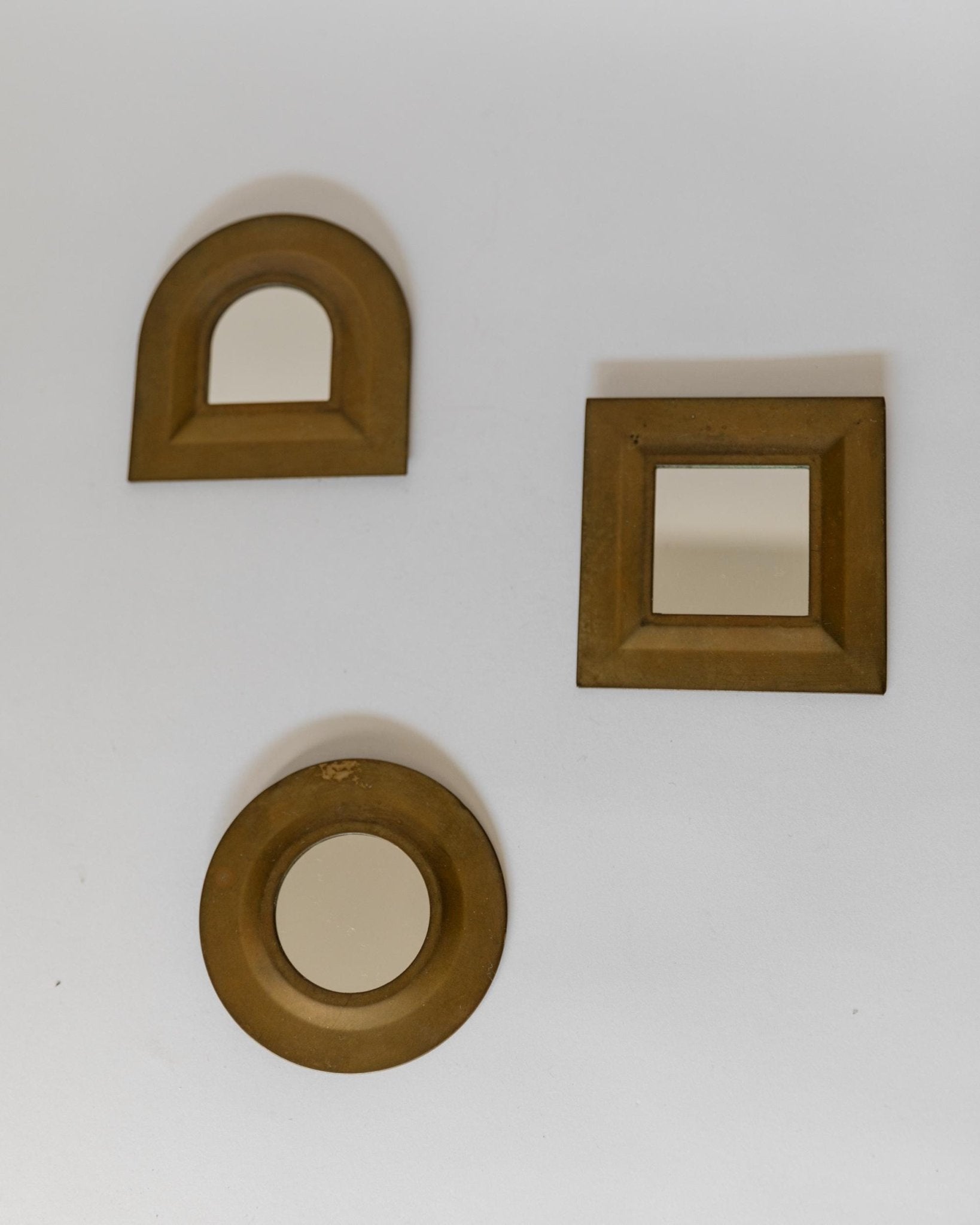 Vintage 1960s Brass Mirrors Set of 3, Mixed Shapes for Decorative Wall Display, Mid Century Home Decor Accent, Timeless Elegant Gift Idea_Bottega Jacobs