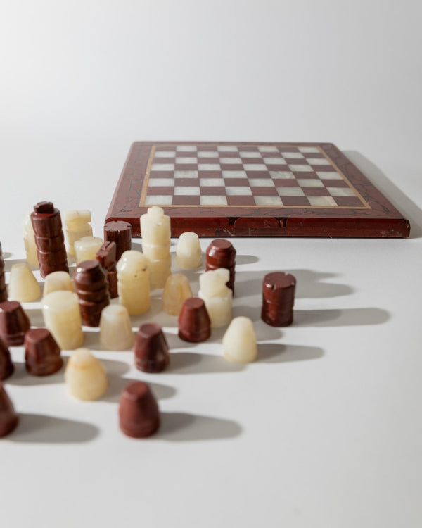 Vintage 1960s Marble Chess Set, Cream, Burgundy and Gold Marble Board with Metal Inlay, Stone Chess Pieces, Timeless Game Design, Gift Idea_Bottega Jacobs
