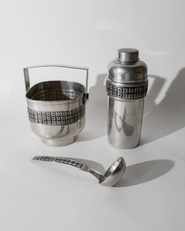 Vintage 1960s Pewter Cocktail Set, Shaker with Strainer Lid and Ice Bucket with Scoop, Art Deco Pattern Design, Elegant Barware, Gift Idea_Bottega Jacobs