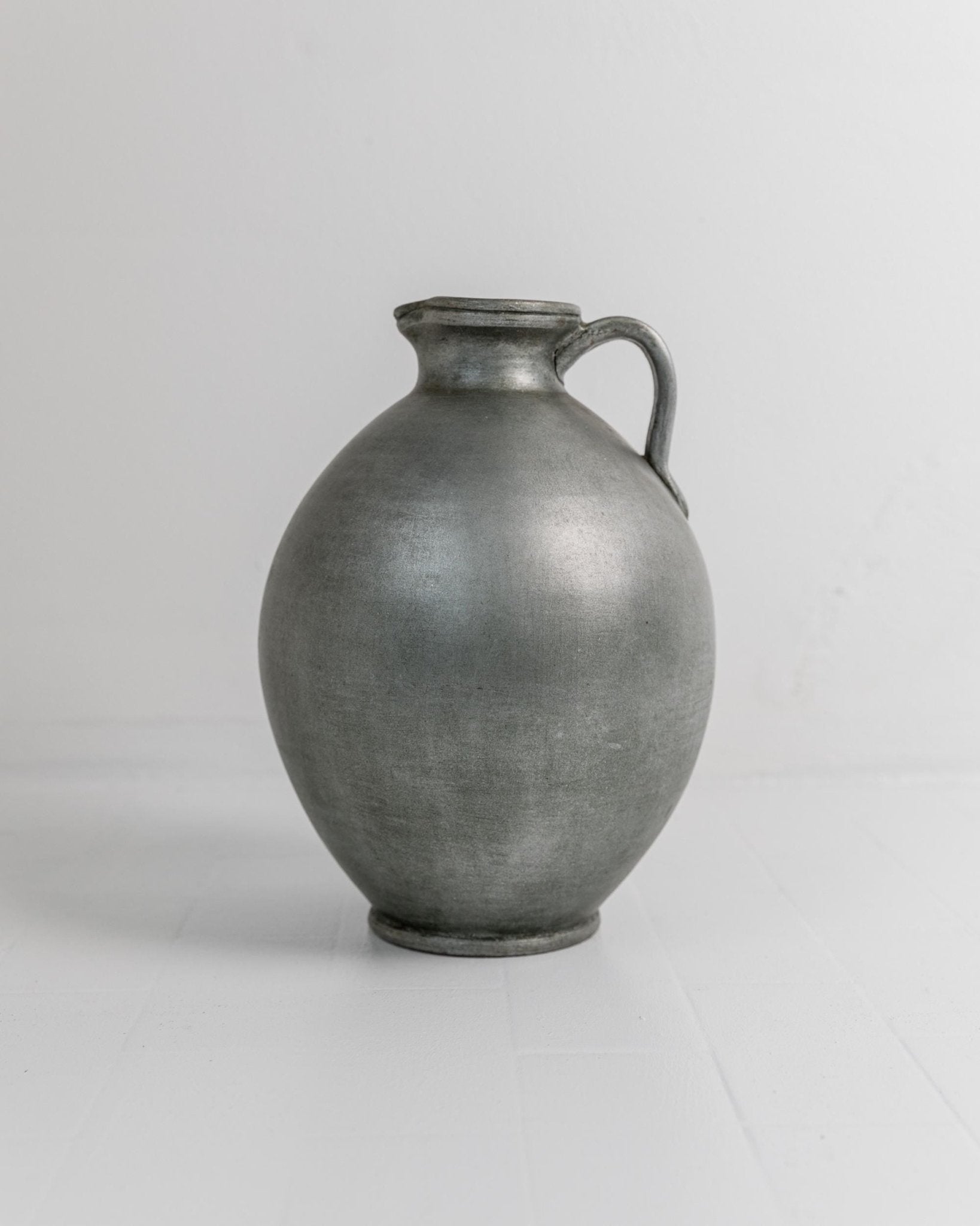 Vintage 1960s Studio Ceramic Vase with Handle, Large Rounded Form with Silver Glaze, Timeless Design, handmade Pottery, Elegant Gift Idea_Bottega Jacobs