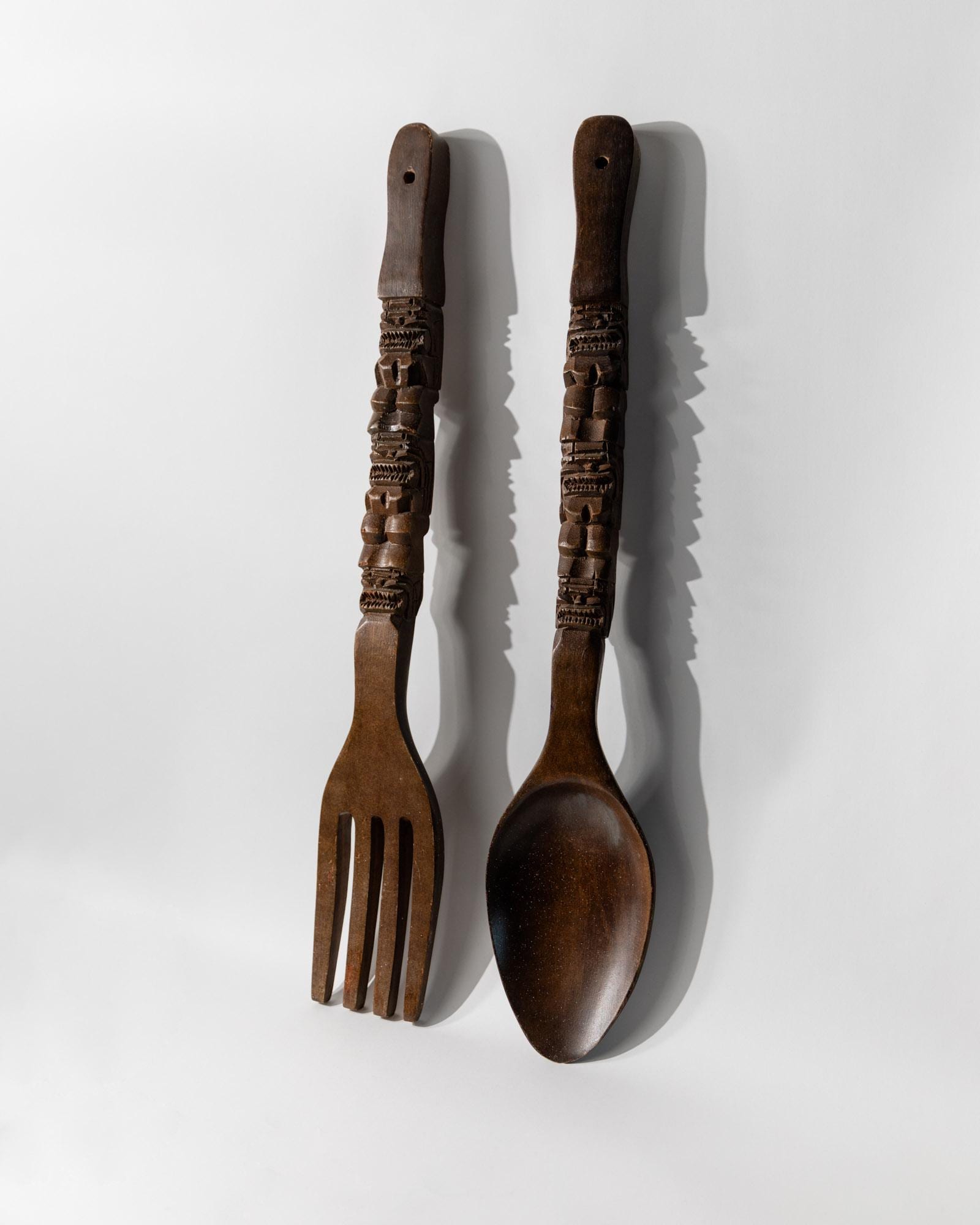 Vintage 1960s Wooden Cutlery Sculptures, Large Handcarved Fork and Spoon, Italian Folk Art Design, Retro Wall Decor, Elegant Gift Idea_Bottega Jacobs
