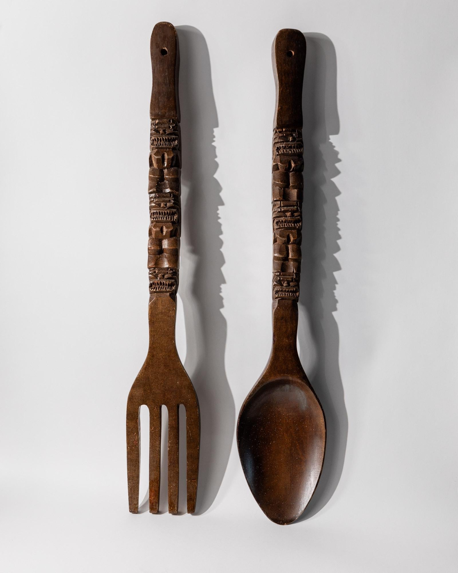 Vintage 1960s Wooden Cutlery Sculptures, Large Handcarved Fork and Spoon, Italian Folk Art Design, Retro Wall Decor, Elegant Gift Idea_Bottega Jacobs