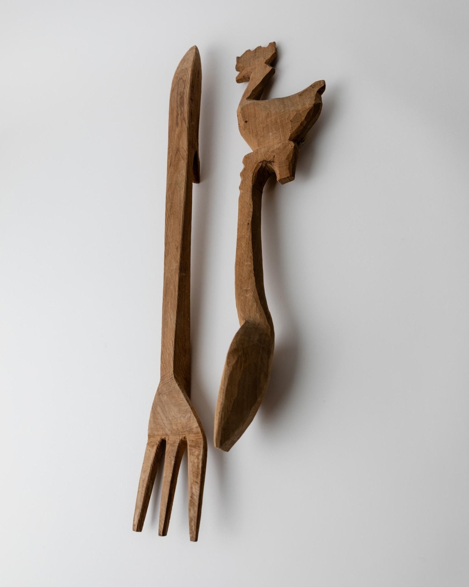 Vintage 1960s Wooden Cutlery Sculptures, Large Handcarved Fork and Spoon, Rooster Figure, Italian Folk Art, Wall Decor, Elegant Gift Idea_Bottega Jacobs